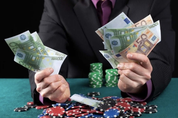 How to Manage Your Bankroll While Playing Slots